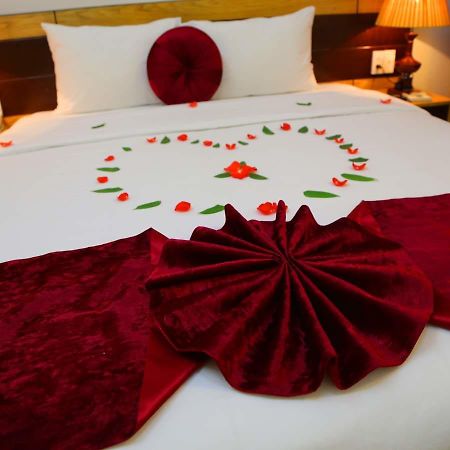 Family Holiday Hotel Hanoi Exterior photo