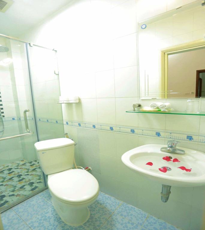 Family Holiday Hotel Hanoi Exterior photo