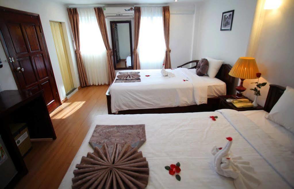 Family Holiday Hotel Hanoi Exterior photo